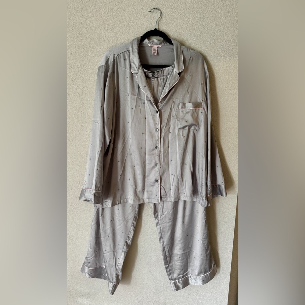 Victoria's Secret Starry Gray Satin Pajama Set